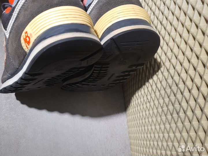 Кроссовки нб размер 43