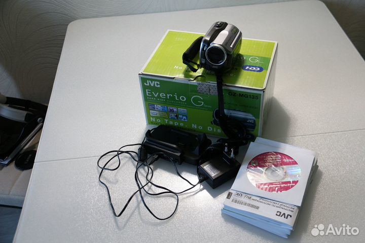 Видеокамера JVC Everio GZ-MG135