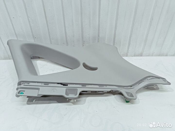 Обшивка багажника правая Kia Seltos SP2 2020