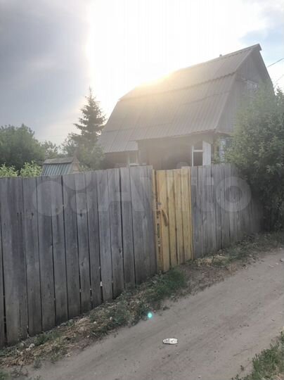 Дача 20 м² на участке 5 сот.