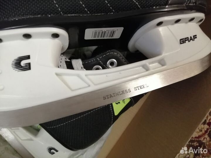 Коньки хоккейные детские