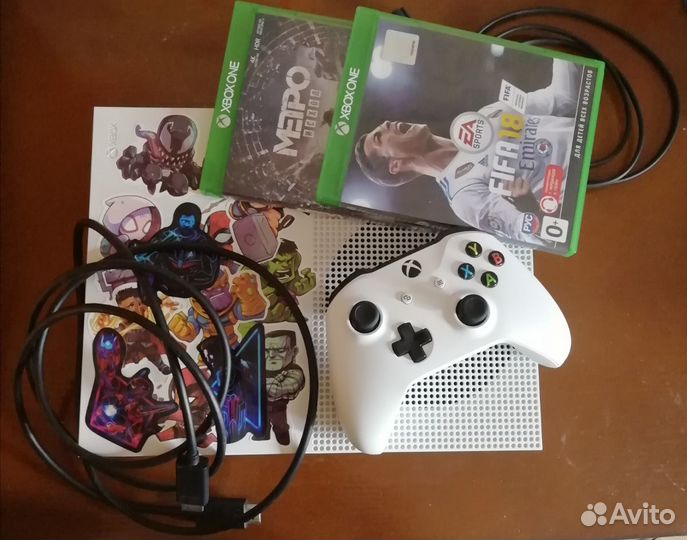Xbox One S