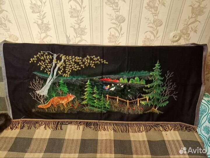 Коврик на стену