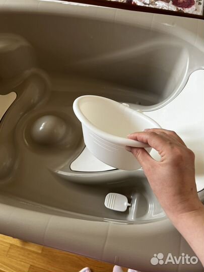 Пеленальный столик с ванночкой cam