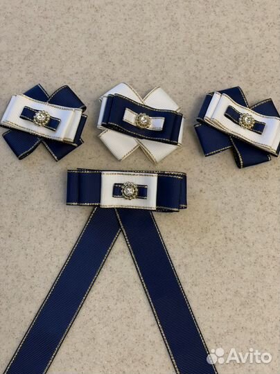 Заколки и брошки в школу