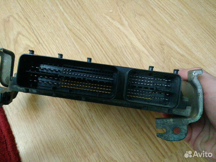 Контрактный эбу Toyota 1,8