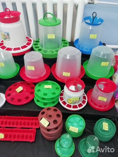 Кормушки и Поилки для птиц