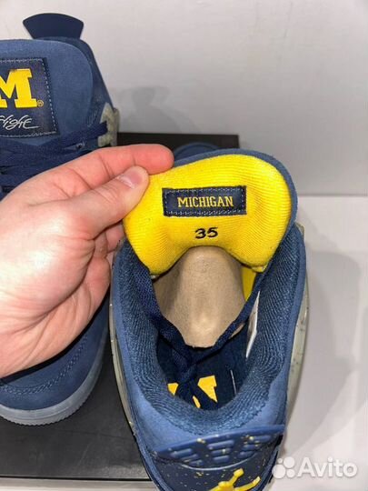 Air jordan 4 retro “Michigan”