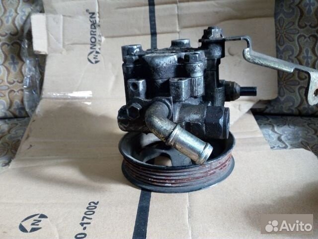 Насос гидроусилителя Toyota Camry V40