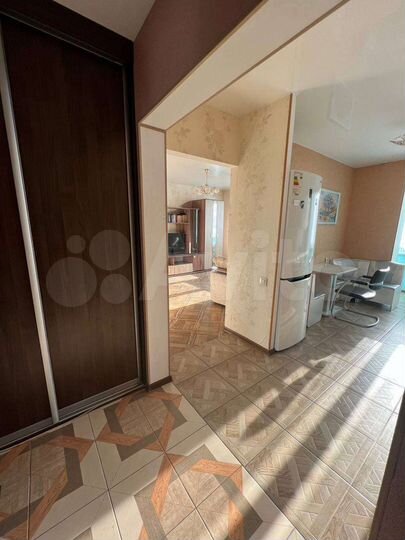 2-к. квартира, 53 м², 3/9 эт.