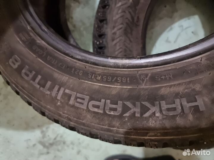 Nokian Tyres Hakkapeliitta 8 185/65 R15 92T