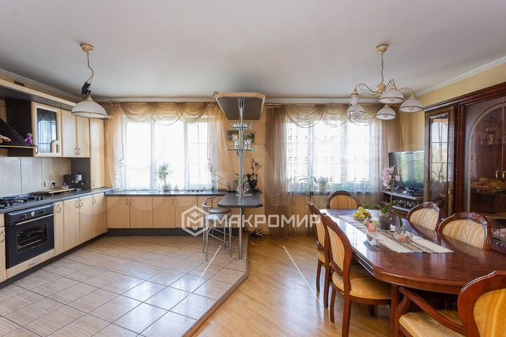 5-к. квартира, 169,4 м², 5/6 эт.