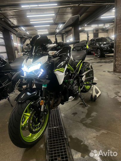 Мотоцикл Kawasaki Z900
