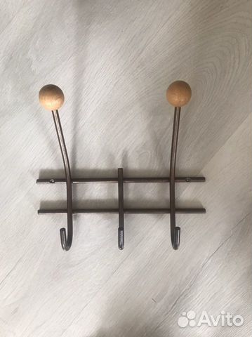 Вешалка в прихожую