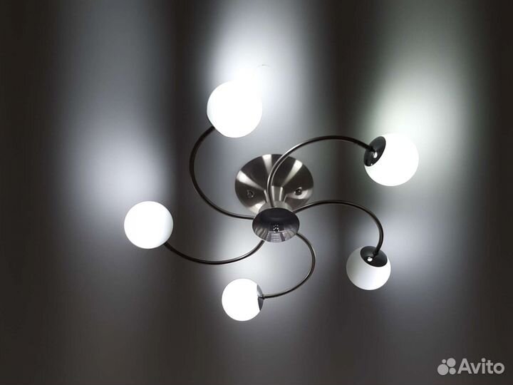 Люстра потолочная бу