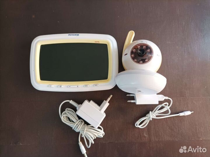 Видео няня miniland baby