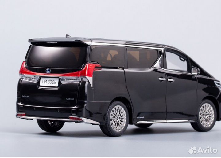 Lexus LM 300h 1 18 KengFai