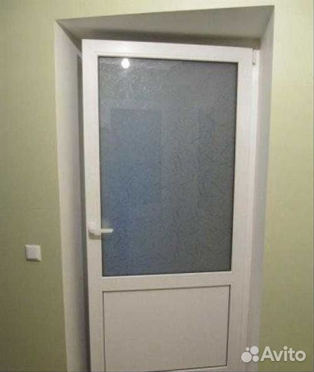 Дверь пвх в дом 910-2000