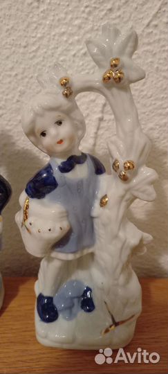 Немецкий фарфор. Статуэтки мальчика с девочкой