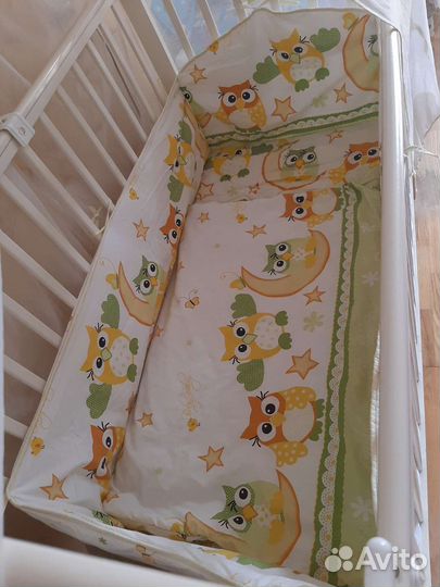 Кровать детская, деревянная