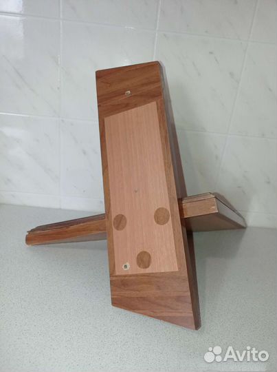 Полочка дерев.угловая