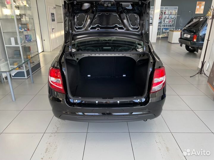 LADA Granta 1.6 МТ, 2024