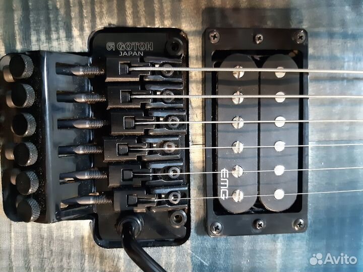 Электрогитара Cort X300 Gotoh GE1996T