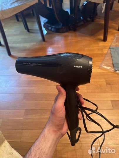 Фен Philips