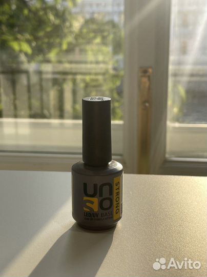 UNO LED/UV Strong Base Gel, прозрачный