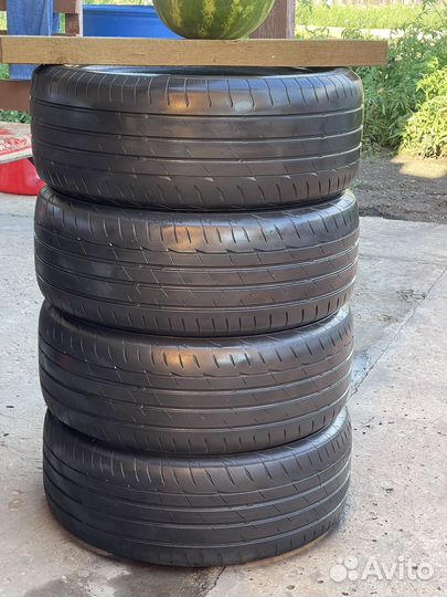 Bridgestone Potenza RE001 Adrenalin 7/30 R25 30L