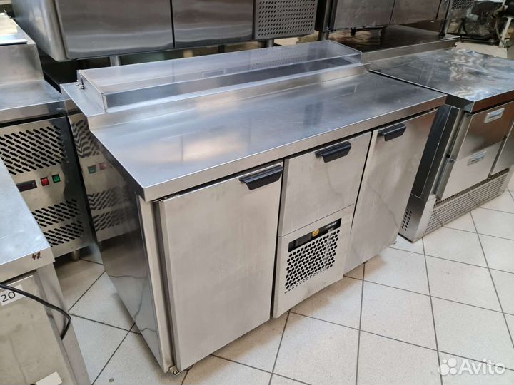 Холодильный стол