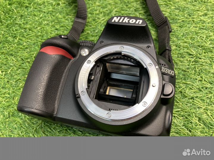 Nikon D3100 Kit 18-55mm 3.5-5.6G 3.100 кадров