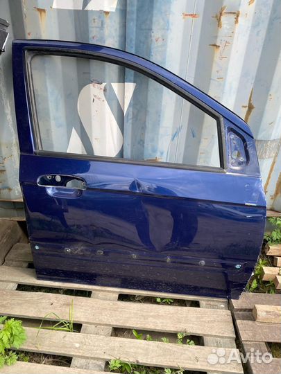 Дверь передняя правая Hyundai Getz