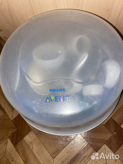Стерилизатор Avent с содержимыми бутылками