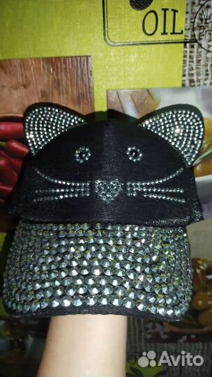 Кепка детская новая для девочки блестящая