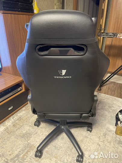 Компьютерное кресло