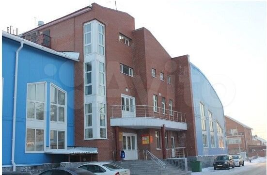 Продам помещение свободного назначения, 2047.999 м