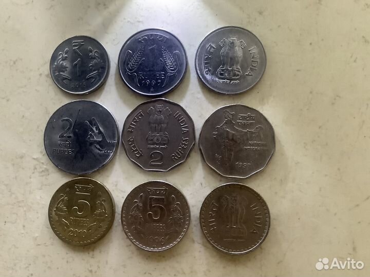 Монеты Индия 1,2,5 рупий