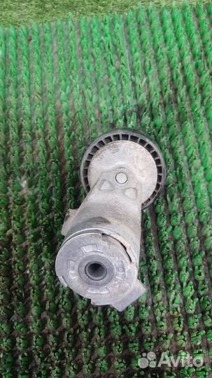 Натяжитель ремня Renault Duster 2017