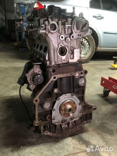 Двигатель, впускной коллектор, маховик