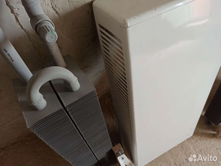 Водяной конвектор / Батарея / Радиатор отопления