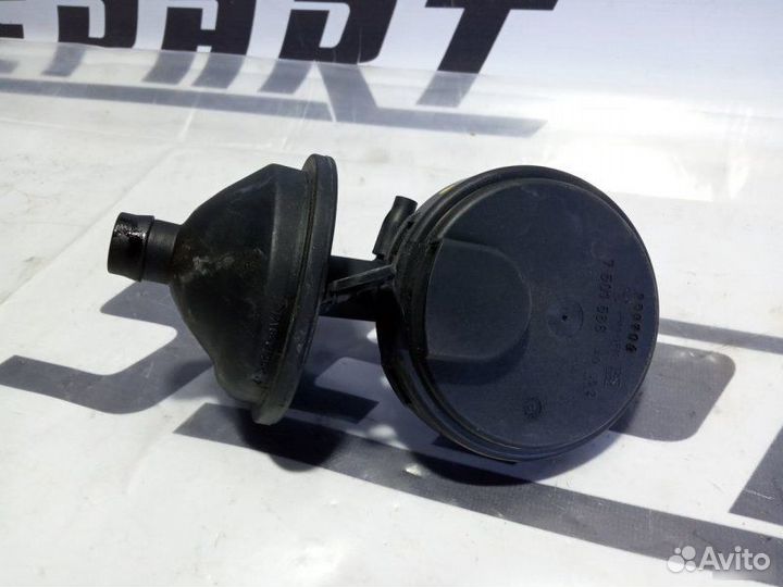 Клапан вентиляции картерных газов Bmw E60