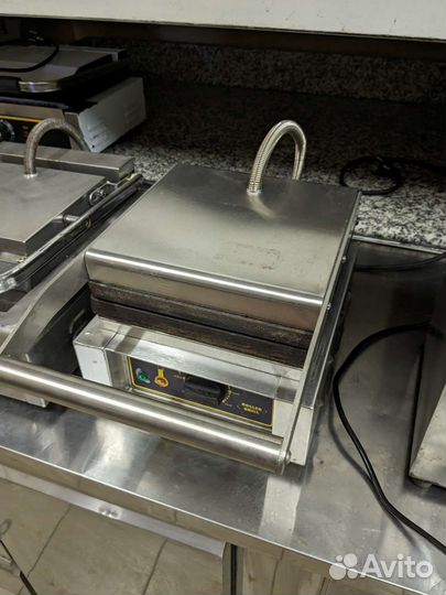 Вафельница Roller Grill GES 20