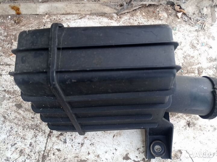 Mazda cx 7 резонатор воздушного фильтра