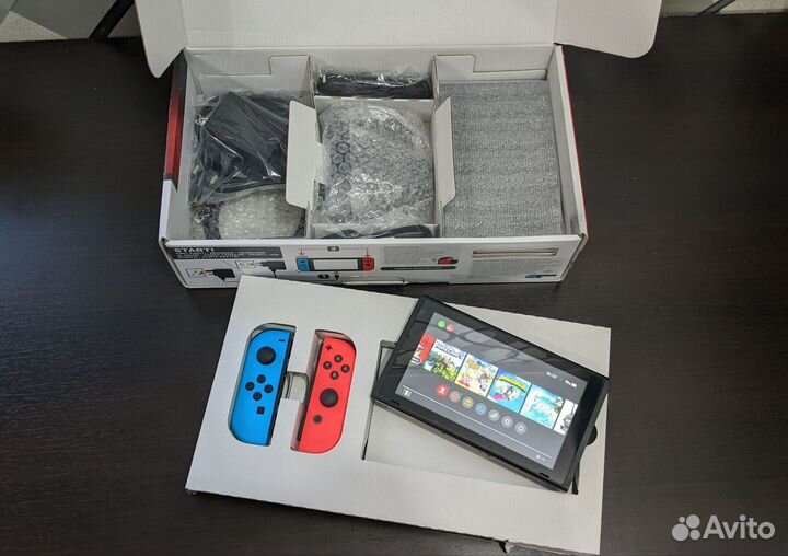Nintendo switch rev1 прошитая чипом Picofly