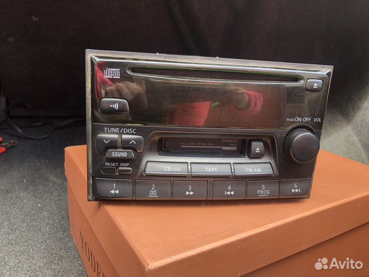 Продам машнитолу, в рабочем состоянии