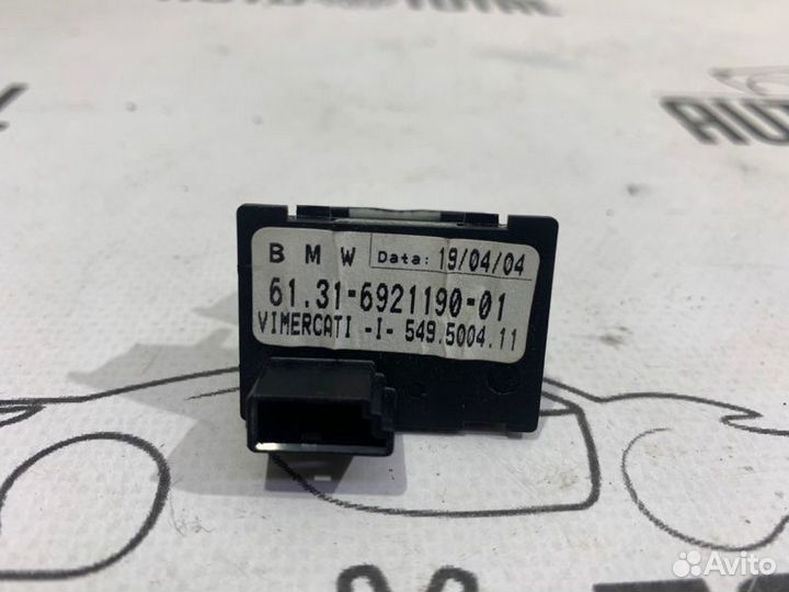 Кнопка парктроника Bmw 745 E65 N62B44 2004