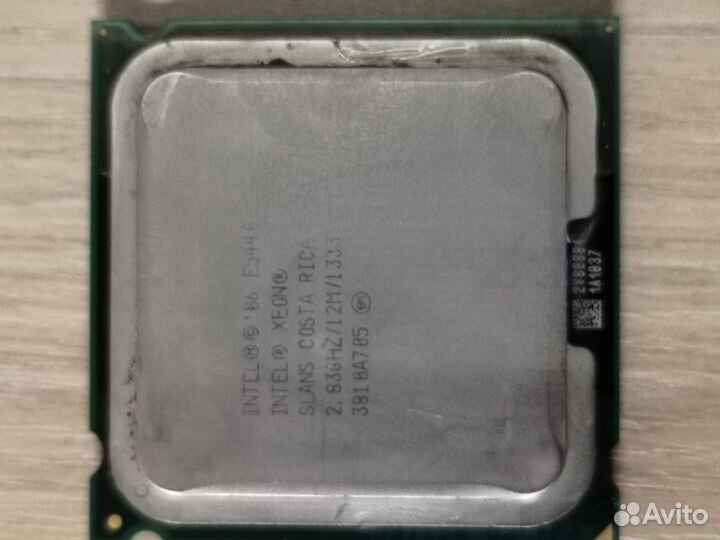 Процессор Intel Xeon E5440