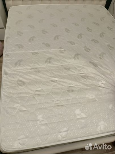 Матрас 160х200