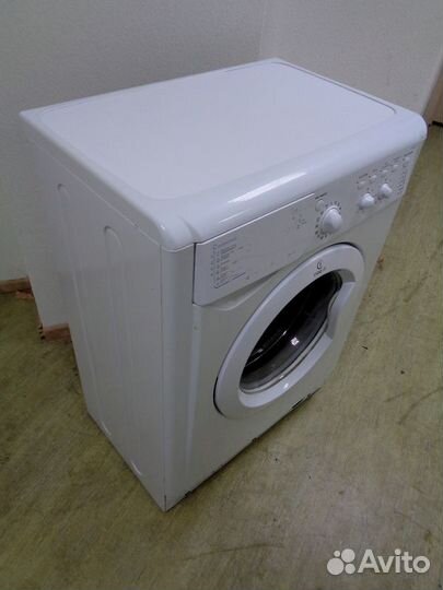 Стиральная машина Indesit